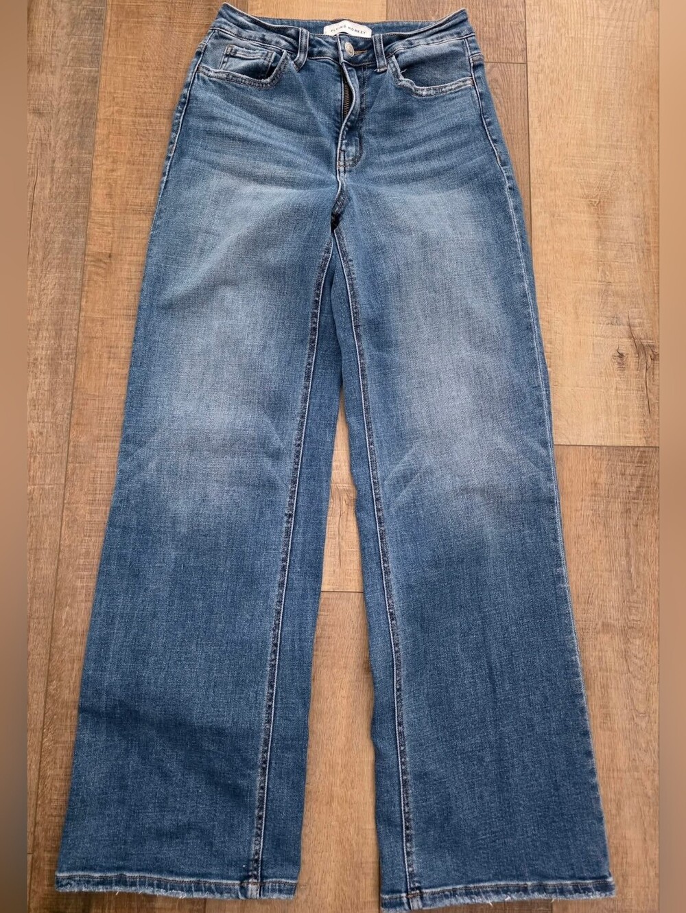 Flying Monkey Size 25 Classic Wide-Leg Women’s Jeans in Medium Blue
